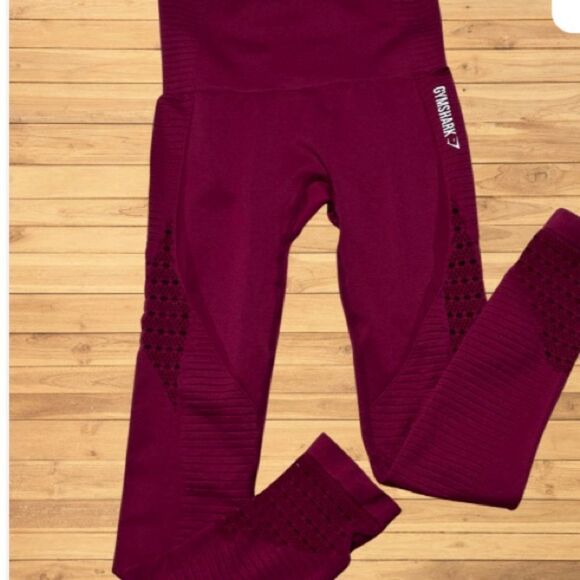 Gymshark Womens Energy + Seamless Leggings XS Beet Cropped READ DESC Activewear - Picture 3 of 11